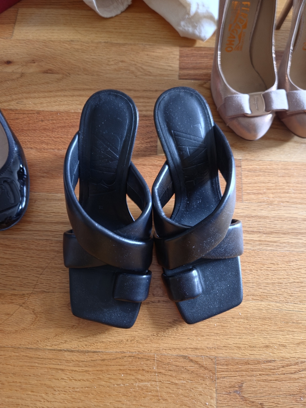 Black Women's Slip-On Square Toe Heels